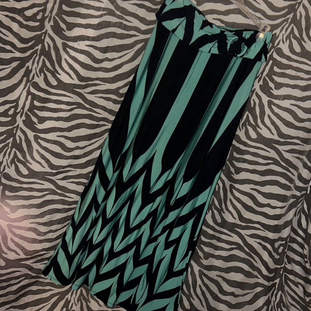 Women’s teal and navy floor length maxi skirt with cinched belt